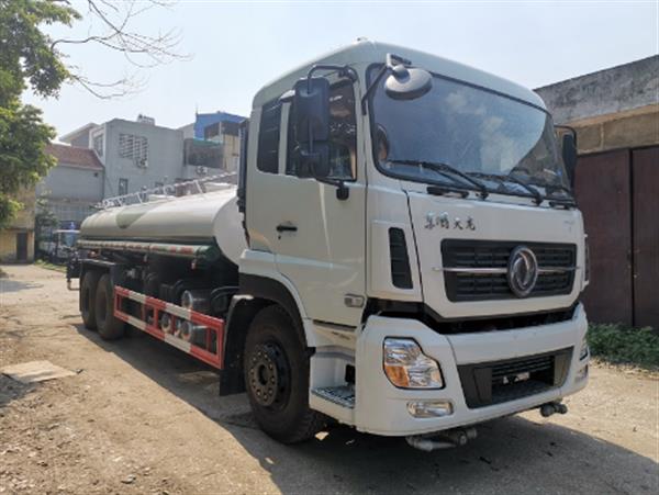 Xe phun nước tưới rửa đường Dongfeng 13 khối nhập khẩu