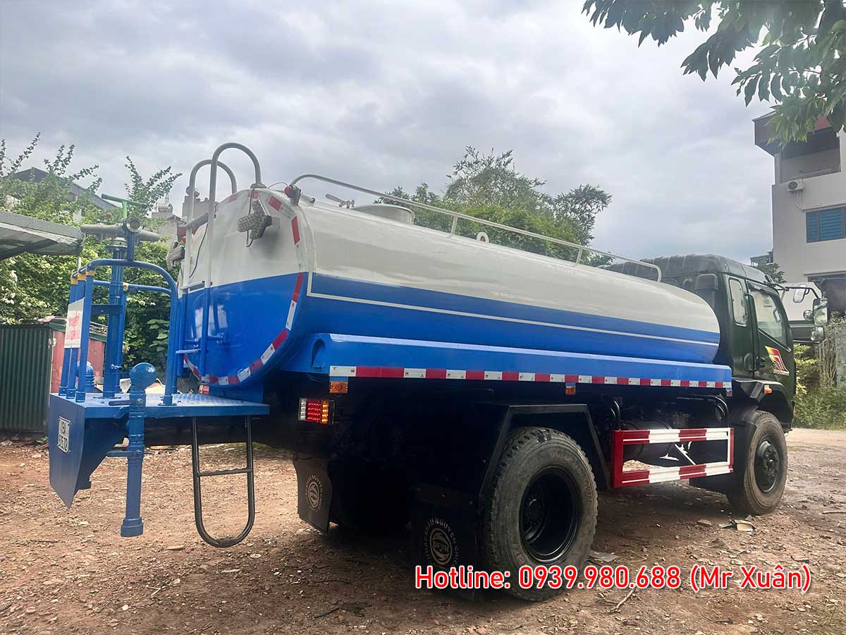Xe rửa đường tưới cây Dongfeng 9 khối đã qua sử dụng