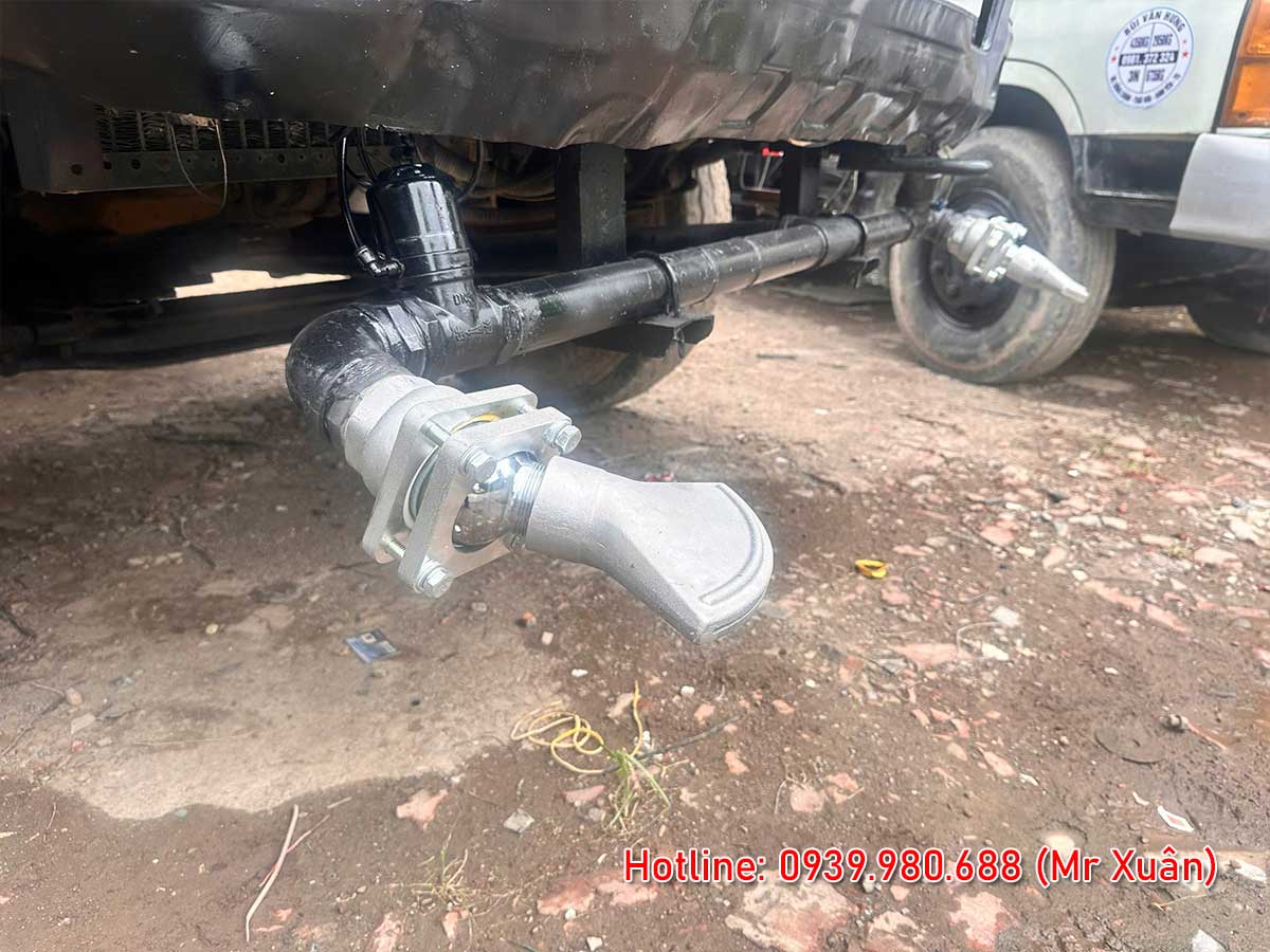 Xe rửa đường tưới cây Dongfeng 9 khối đã qua sử dụng