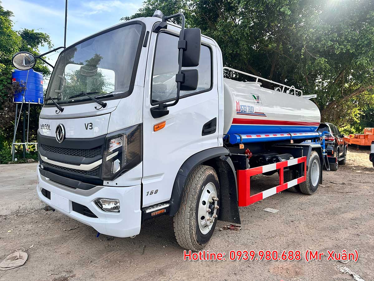 Xe bồn phun nước tưới cây Dongfeng 7 khối nhập khẩu