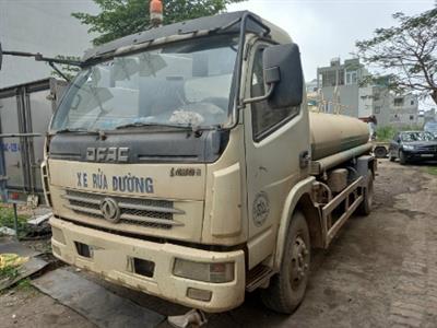 Bán xe phun nước rửa đường cũ - đã qua sử dụng 5m3 Dongfeng năm 2014