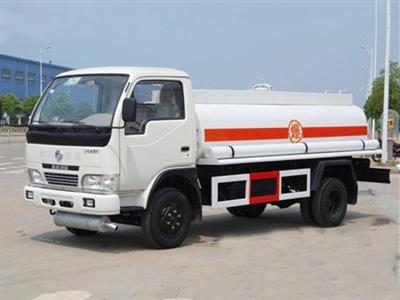 Xe bồn chở xăng dầu Dongfeng nhập khẩu 6 khối